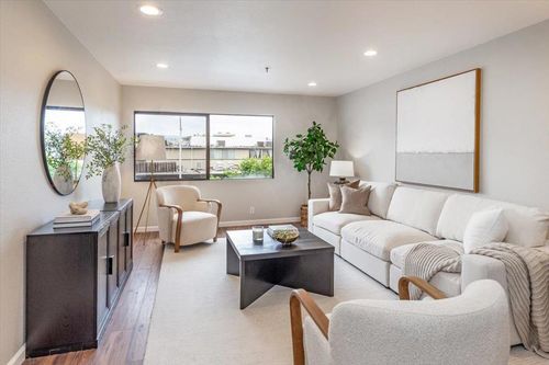c206-2409 Park Blvd, Palo Alto, CA, 94306-1931 | Card Image