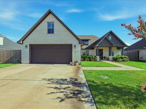 206 Pindo Palm Dr, Lumberton, TX, 77657-1185 | Card Image