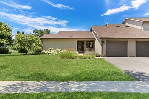 30-826 Shakespeare Dr, Grayslake, IL, 60030-1334 | Card Image