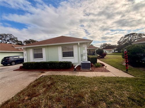 3-8350 High Point Cir, PORT RICHEY, FL, 34668-1920 | Card Image