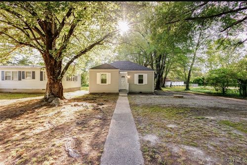 908 Rosemont Rd, Richmond, VA, 23224-1510 | Card Image