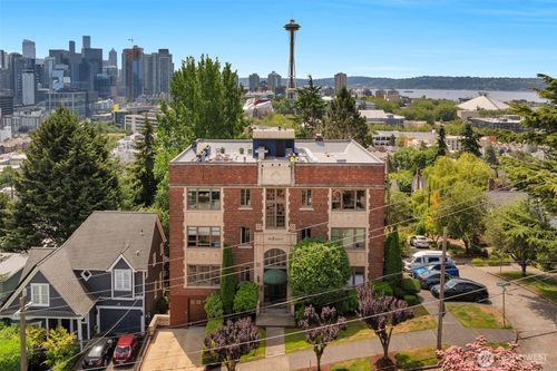102-405 Prospect St, Seattle, WA, 98109-3850 | Card Image