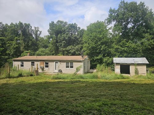 6685 Fork Mountain Rd, Rocky Mount, VA, 24151-3644 | Card Image