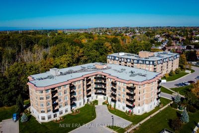 102 - 8111 Forest Glen Dr, Condo with 2 bedrooms, 2 bathrooms and 2 parking in Niagara Falls ON | Image 3