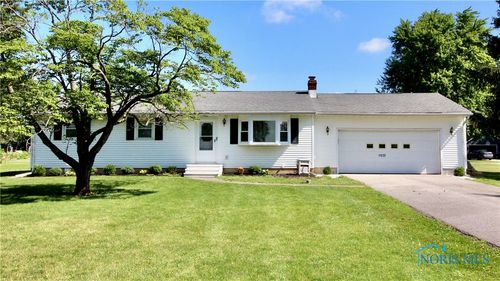 11232 Elm St, Dunbridge, OH, 43414-8015 | Card Image
