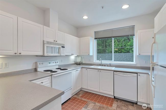 UNIT-2616 - 16125 Juanita Woodinville Way Ne, Townhouse with 3 bedrooms, 3 bathrooms and null parking in Bothell WA | Image 6
