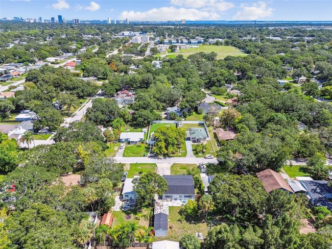 4007 S Renellie Dr, House other with 4 bedrooms, 2 bathrooms and null parking in TAMPA FL | Image 66