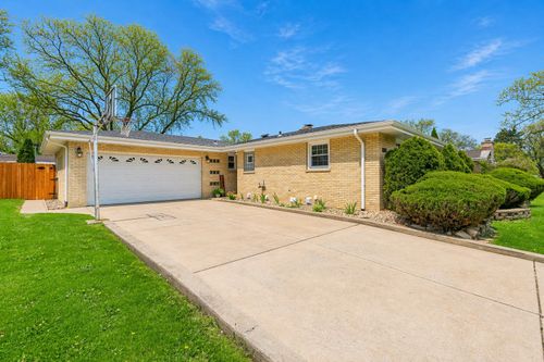 8557 W 144th Pl, Orland Park, IL, 60462-2834 | Card Image