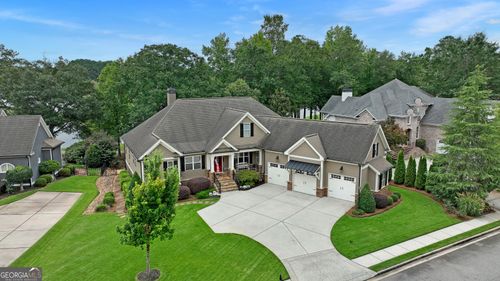 185 Lake Shore Dr, Newnan, GA, 30265-5591 | Card Image