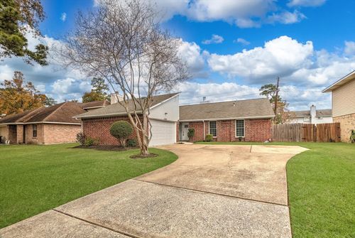 17306 Huntersglen Cir, Humble, TX, 77396-1622 | Card Image