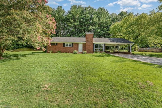 5031 Nc 268, House other with 3 bedrooms, 1 bathrooms and null parking in Dobson NC | Image 4