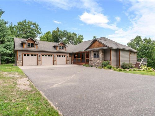 22401 Camp Lincoln Rd, Nisswa, MN, 56468-2335 | Card Image