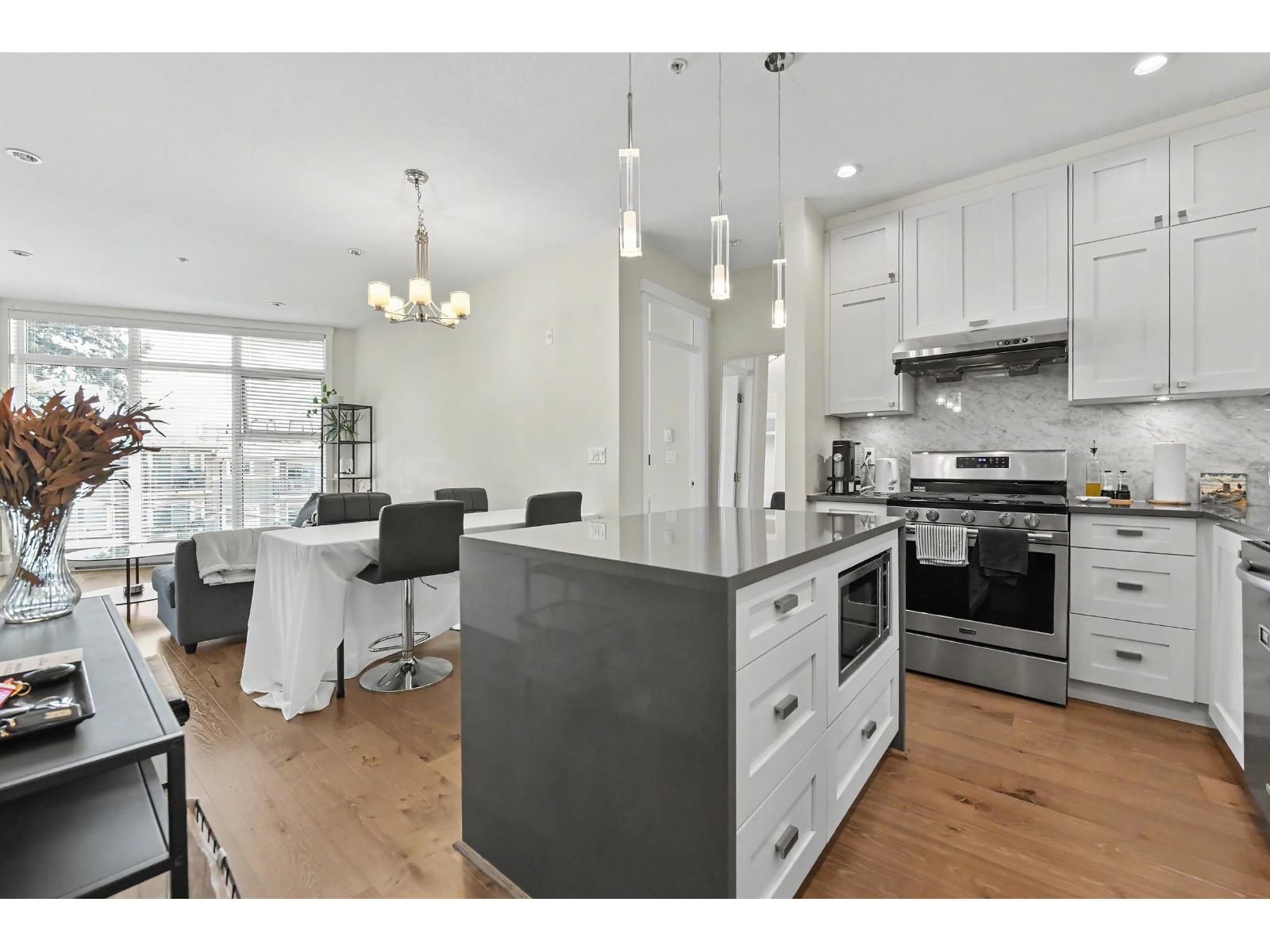 Residential in White Rock 4