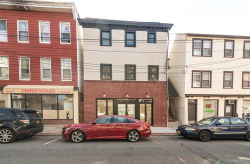 apt-4-86 Main St, Dobbs Ferry, NY, 10522-1658 | Card Image