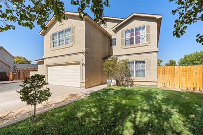 801 Deming Meadows Drive Ne, Home with 4 bedrooms, 3 bathrooms and 2 parking in Rio Rancho NM | Image 3