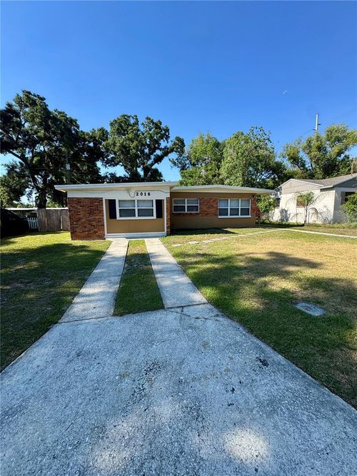 2016 E Crenshaw Street, TAMPA, FL, 33610 | Card Image
