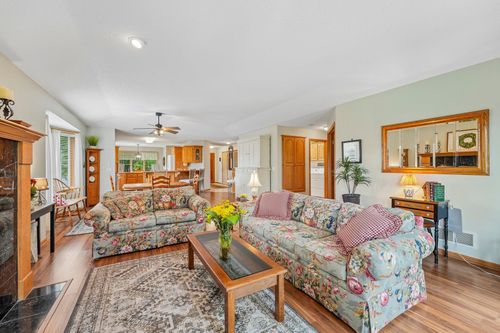 13840 Pierce St Ne, Ham Lake, MN, 55304-6749 | Card Image