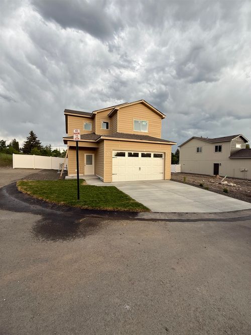 428 N Martin St, Spokane, WA, 99207 | Card Image