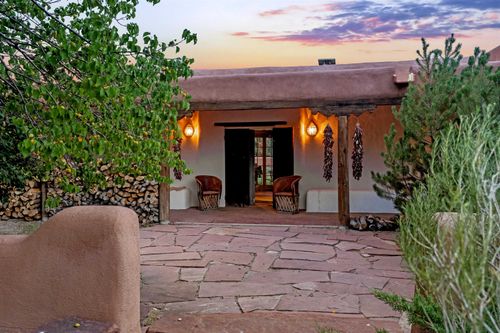 7236 Highway 518, Ranchos de Taos, NM, 87557-8830 | Card Image