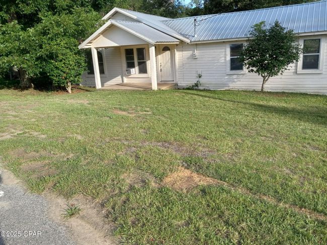 2762 Highway 160, House other with 3 bedrooms, 1 bathrooms and null parking in Bonifay FL | Image 4