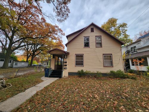 2729 8th St, Muskegon Heights, MI, 49444-1961 | Card Image