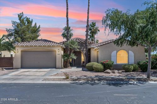 837 E Torrey Pines Pl, Chandler, AZ, 85249-6912 | Card Image