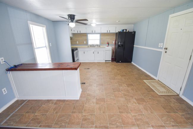 7245 Lazy Ln, House other with 2 bedrooms, 1 bathrooms and null parking in Orange TX | Image 4