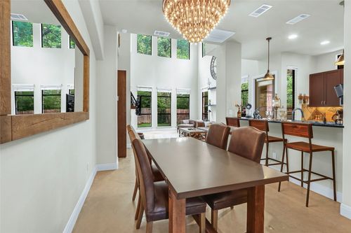 b-2312 Thornton Rd, Austin, TX, 78704-4906 | Card Image