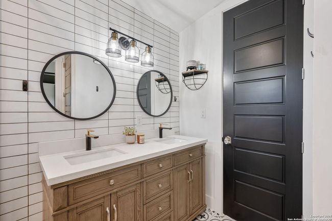 1442 Bob White Dr, House other with 3 bedrooms, 3 bathrooms and null parking in Spring Branch TX | Image 16