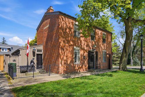 55 Prideaux St, Niagara on the Lake, ON, L0S1J0 | Card Image