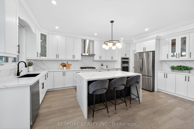 33 Maple St, House other with 4 bedrooms, 5 bathrooms and 5 parking in Ajax ON | Image 15