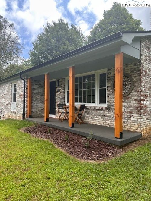 410 Cook St, Jefferson, NC, 28640-9655 | Card Image