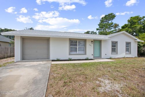 2831 Fifer Dr, DELTONA, FL, 32738-1394 | Card Image