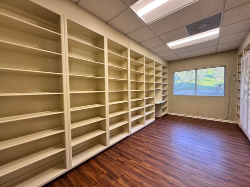 110-169 Hartnell Ave, Redding, CA, 96002-1847 | Card Image