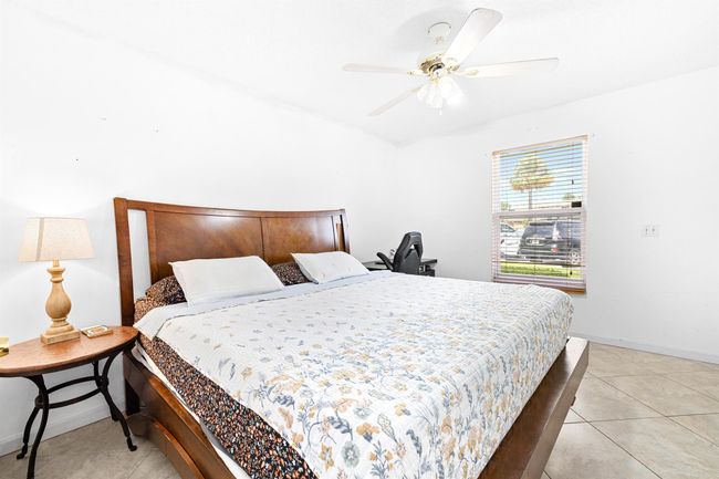 353 Maplecrest Cir, Condo with 3 bedrooms, 2 bathrooms and null parking in Jupiter FL | Image 15