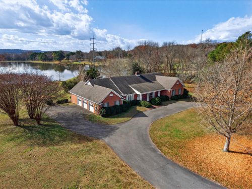 51 Timberlake Dr, Fayetteville, TN, 37334-7058 | Card Image