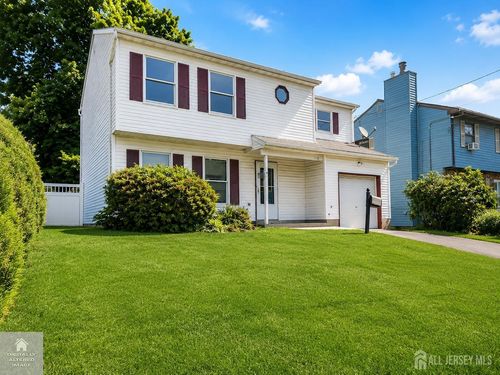 59 E New St, Sewaren, NJ, 07077-1419 | Card Image