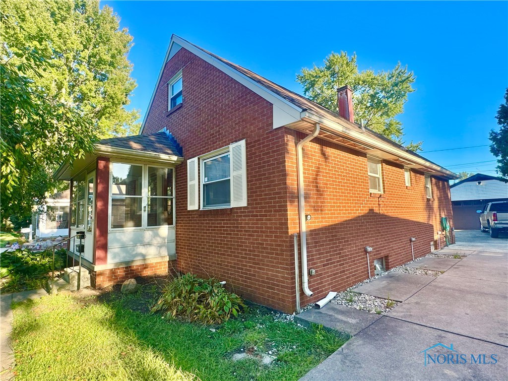 Watts Ave, Oregon, OH 43616