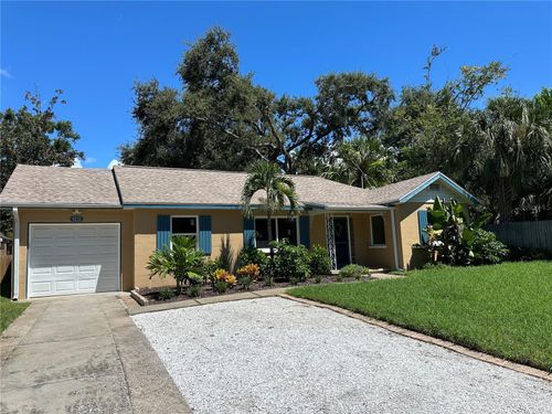 6211 13th Ave S, GULFPORT, FL, 33707-3111 | Card Image