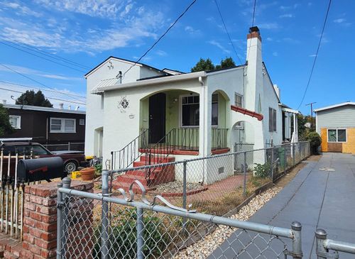 1605 Auseon Ave, Oakland, CA, 94621-1527 | Card Image