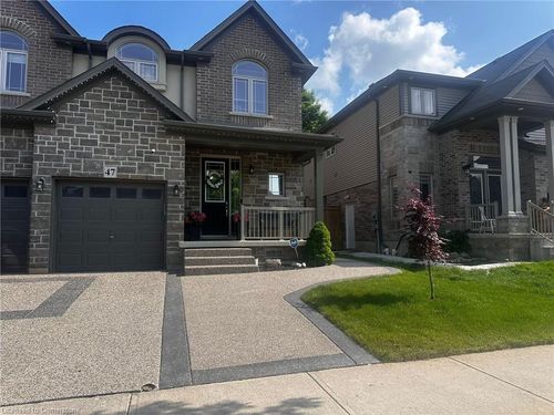 47 Elmbank Trail, Kitchener, ON, N2R0G9 | Card Image