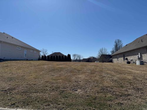 1813 Hunters Cove Cir, Kokomo, IN, 46902-5181 | Card Image