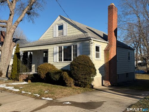 85 Ledyard St, New London, CT, 06320-3707 | Card Image