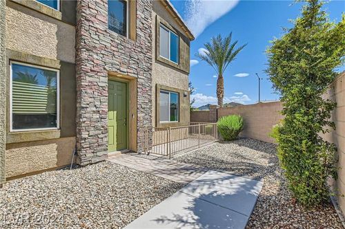 4393 Fire Glow Ave, North Las Vegas, NV, 89084-4750 | Card Image