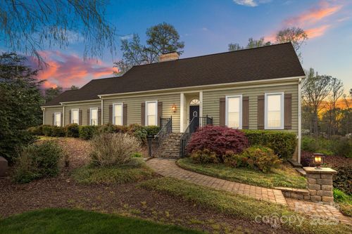 405 Downing Dr, Kings Mountain, NC, 28086-2607 | Card Image