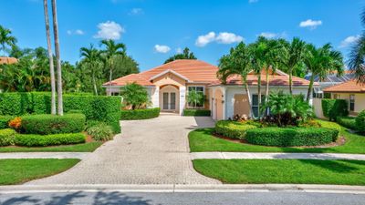 8889 Lakes Boulevard, House other with 5 bedrooms, 4 bathrooms and null parking in West Palm Beach FL | Image 1