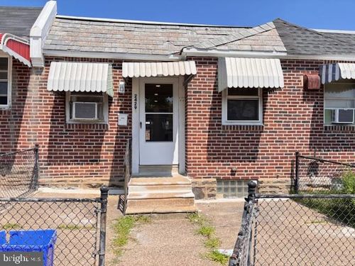 2429 S Frazier St, PHILADELPHIA, PA, 19143-6103 | Card Image