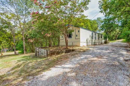 28 Wembley Rd, Gordonville, TX, 76245-2585 | Card Image