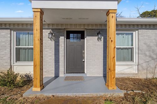 652 Harding Pl, Nashville, TN, 37211-4445 | Card Image