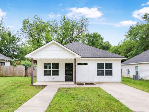 604 Star St, Denison, TX, 75020-7917 | Card Image